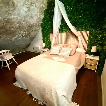 Ferienhaus La Lezardiere Maison Troglodyte Aux Eyzies Perigord