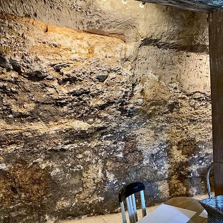 Maison Troglodyte Aux Eyzies Périgord * Les Eyzies