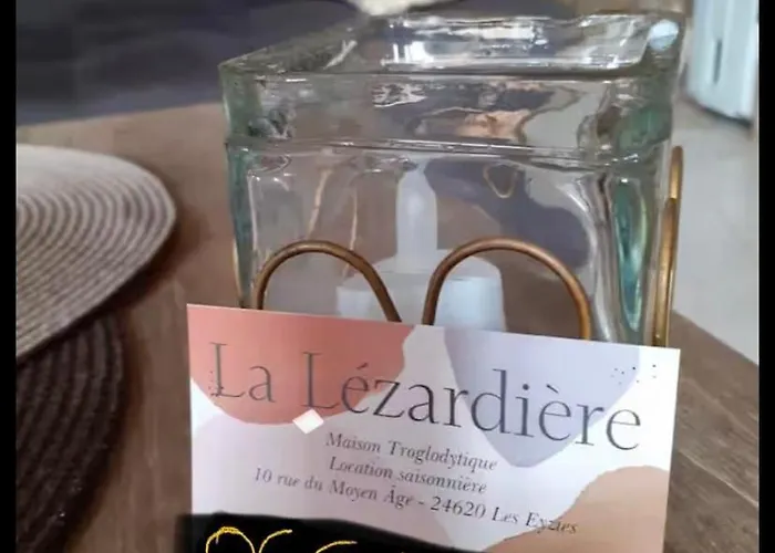 펜션 La Lezardiere Maison Troglodyte Aux Eyzies Perigord Les Eyzies