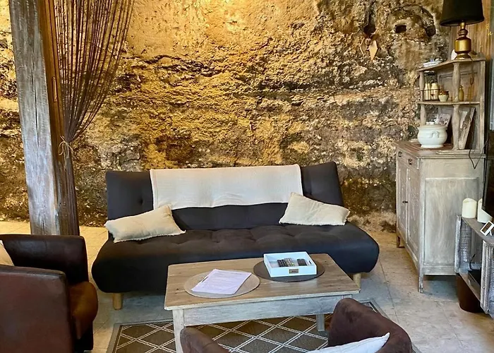 Maison Troglodyte Aux Eyzies Périgord Сasa de vacaciones *