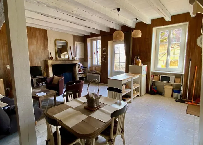 Сasa de vacaciones Maison Troglodyte Aux Eyzies Périgord *